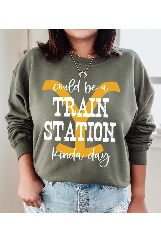 Train Station Day Sweatshirt(REG)